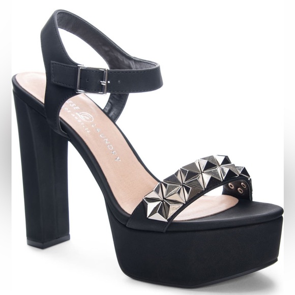 NWT Chinese Laundry Arnette Studded Platform
Sandal - Picture 1 of 12